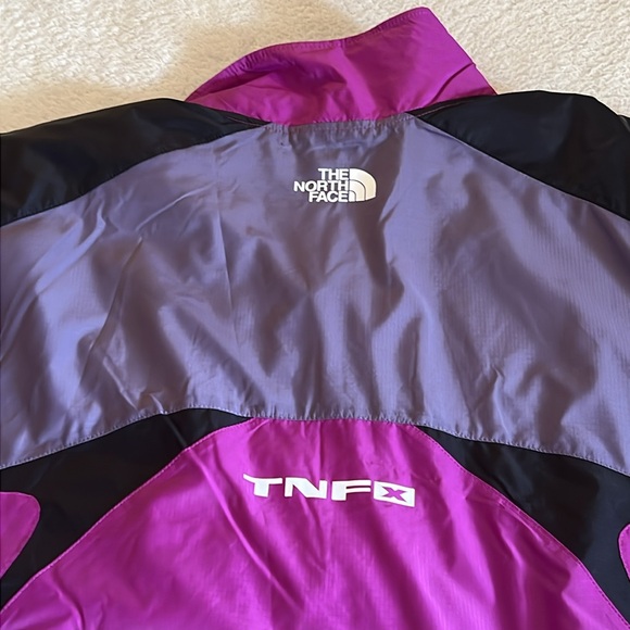 The North Face TNF X Relaxed Fit Colorblock Jacket Purple/Gray XXL NWT - Picture 9 of 12